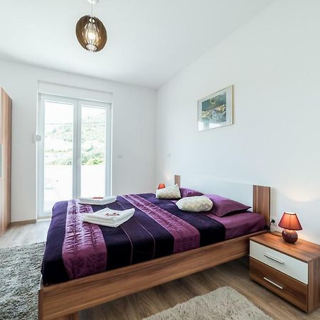 זאטון De Luxe Apartment Mediteran 1**** מראה חיצוני תמונה