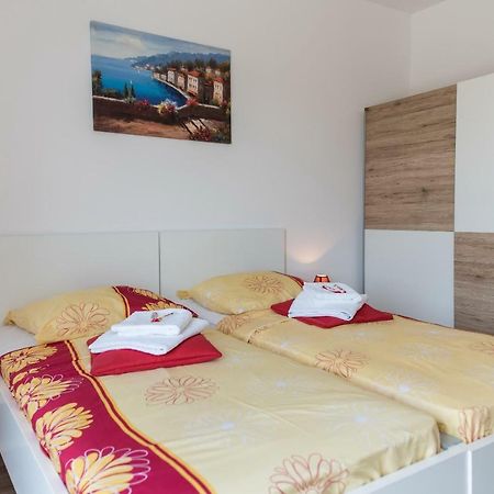 זאטון De Luxe Apartment Mediteran 1**** מראה חיצוני תמונה
