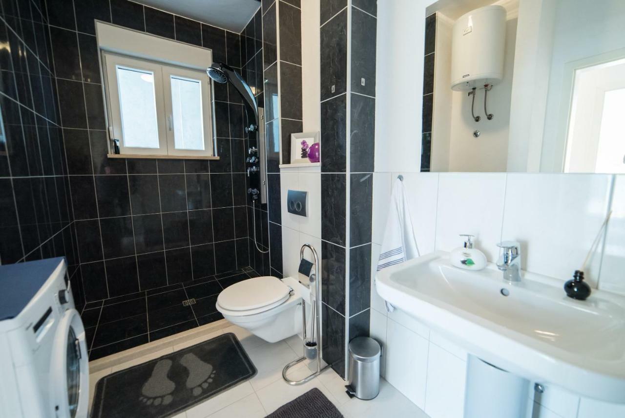 זאטון De Luxe Apartment Mediteran 1**** מראה חיצוני תמונה